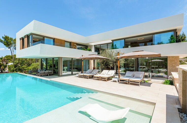 Villa for sale in Santa Ponsa ABC-101615