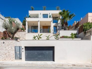 Villa for sale in Santa Ponsa ABC-101902