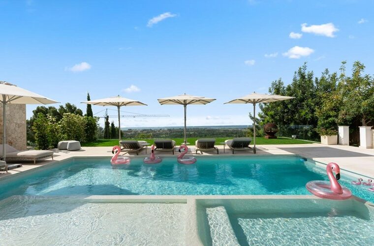 Villa for sale in Bendinat