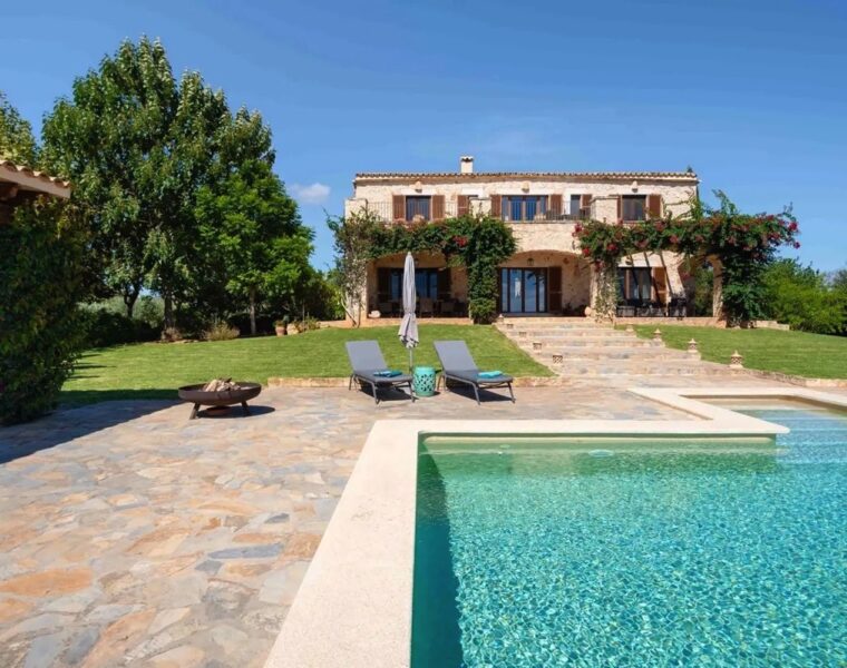 Finca for sale near Santanyi