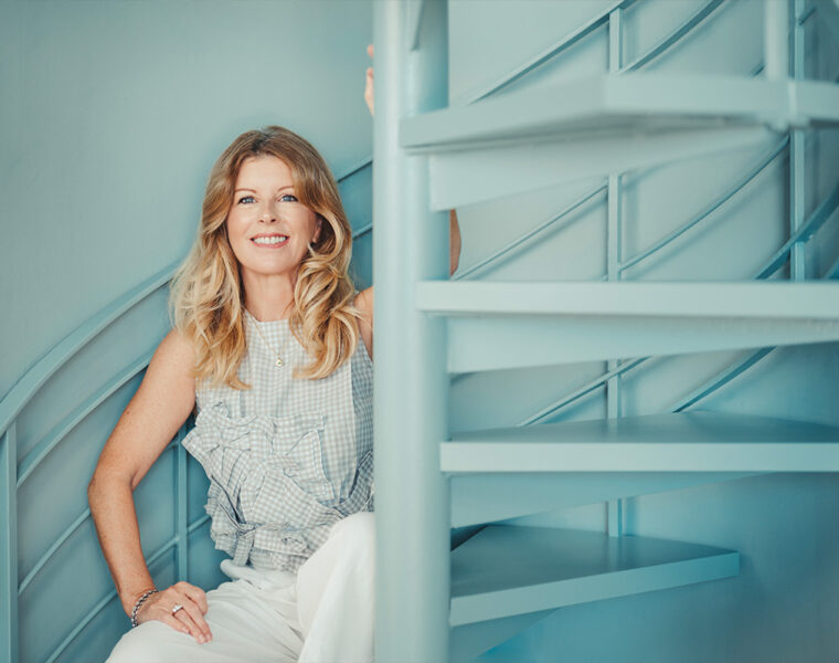 Helen Cummins About Page