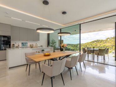 Modern Sea-View Penthouse in Paguera